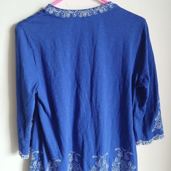 Charter Club Blue White Embroidered pleated top - Picture 10 of 11